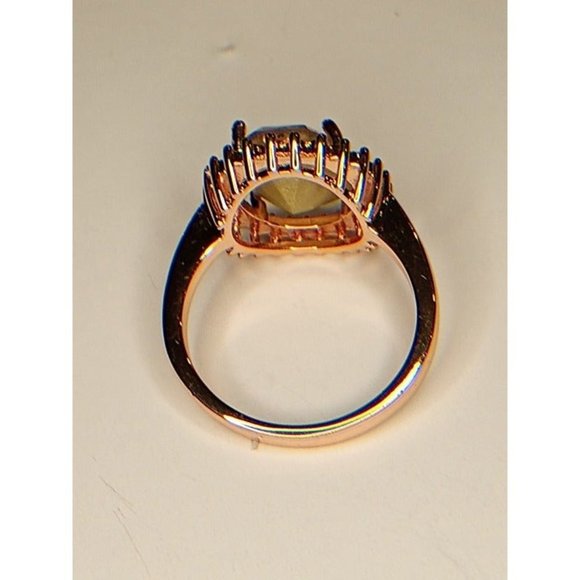 Size 8 Morganite Look Rose Gold Tone Rhinestone Ring (1e1) - Picture 6 of 7